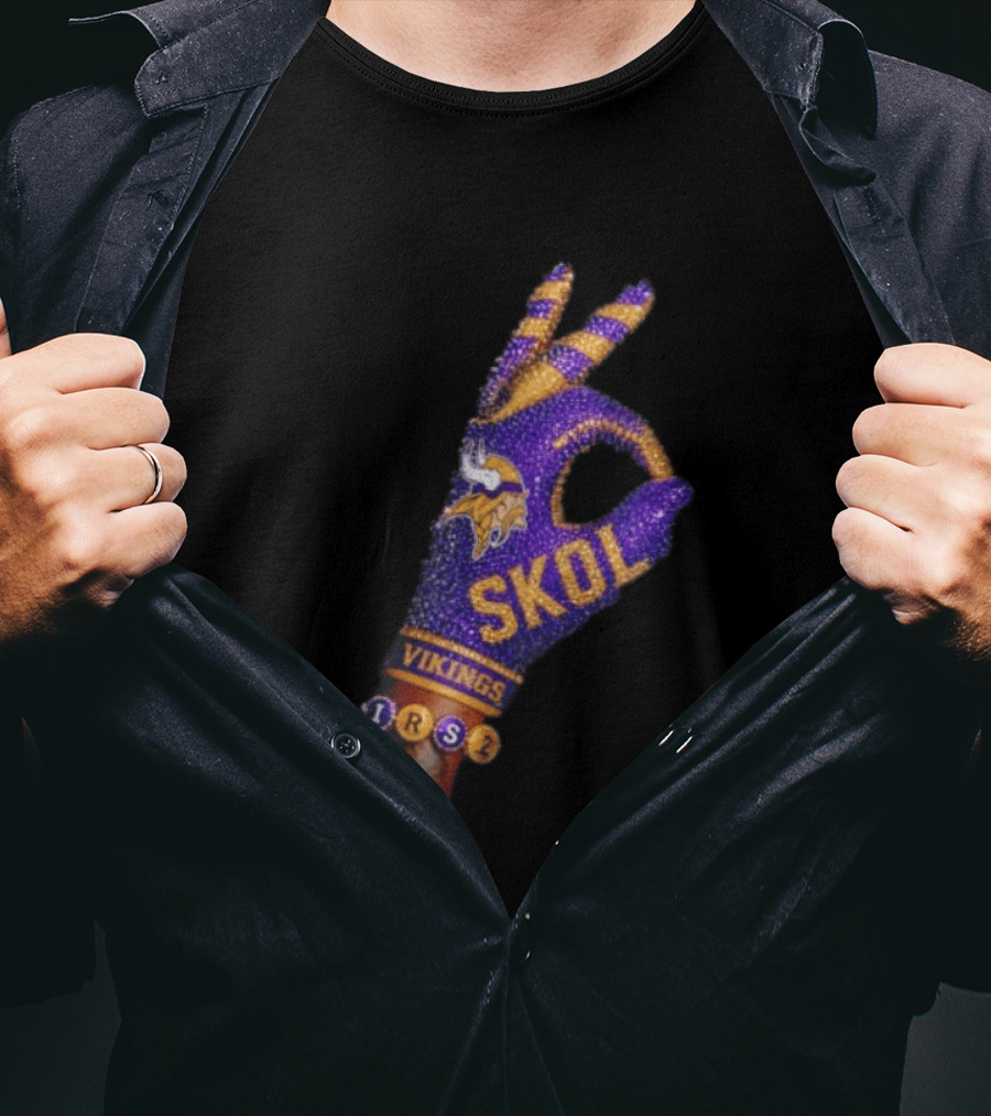 Minnesota Vikings Skol Isaiah Rodgers Iceman Glove T-Shirt
