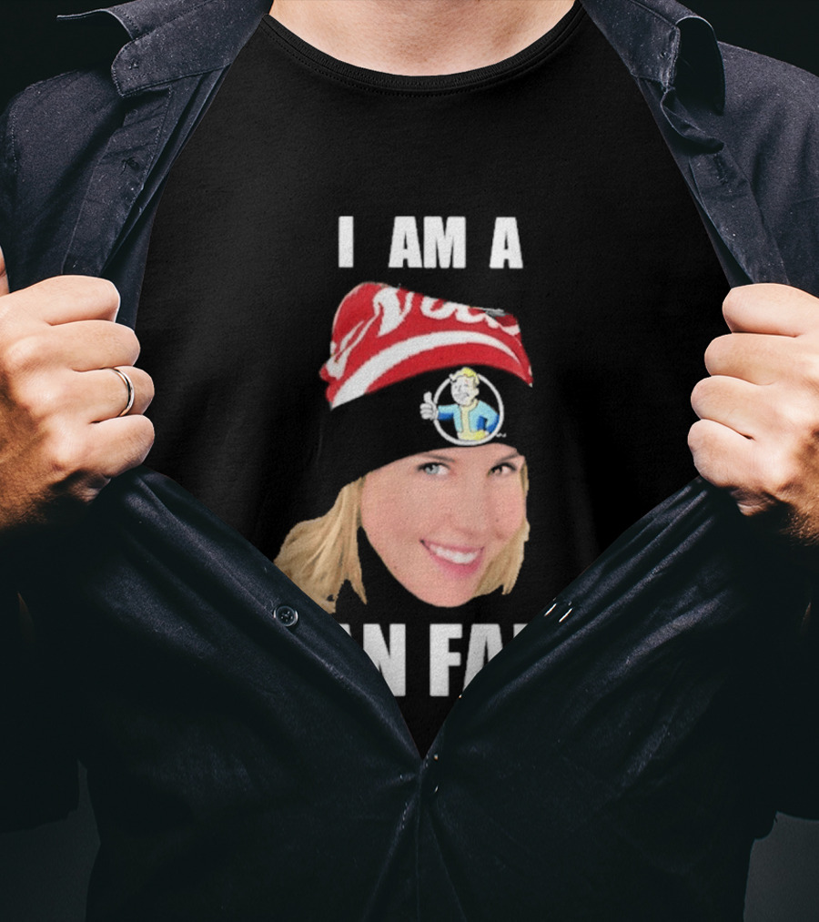 I Am A Jan Fan Face With Red Hat And Iconic Game T-Shirt