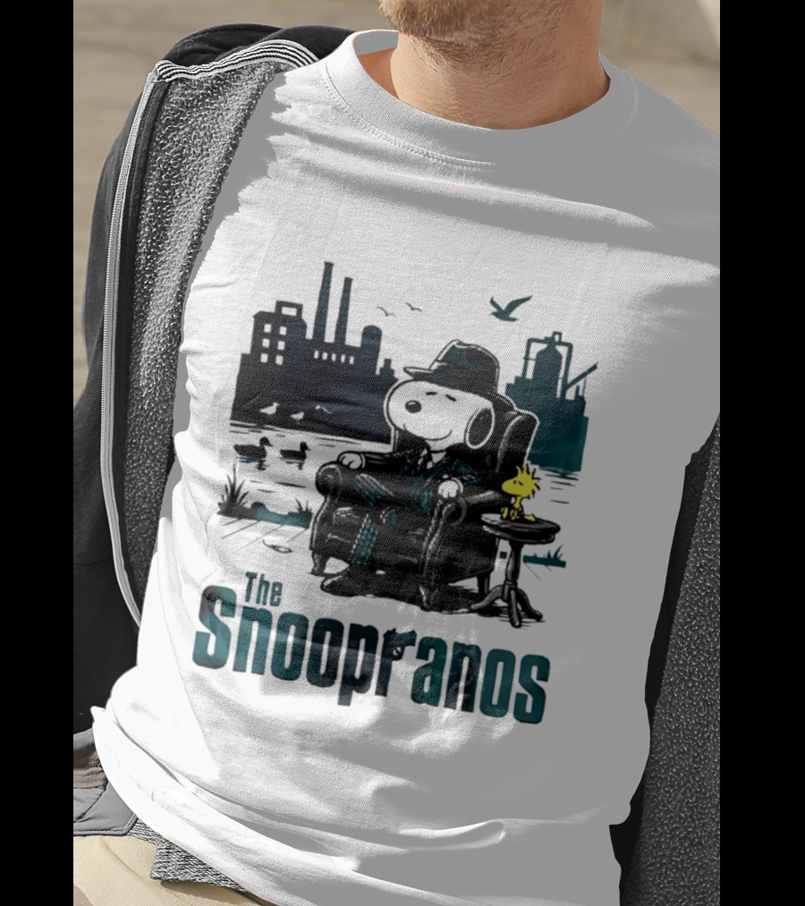 The Snoopranos Peanuts Snoopy Woodstock Mafia Scene T-Shirt