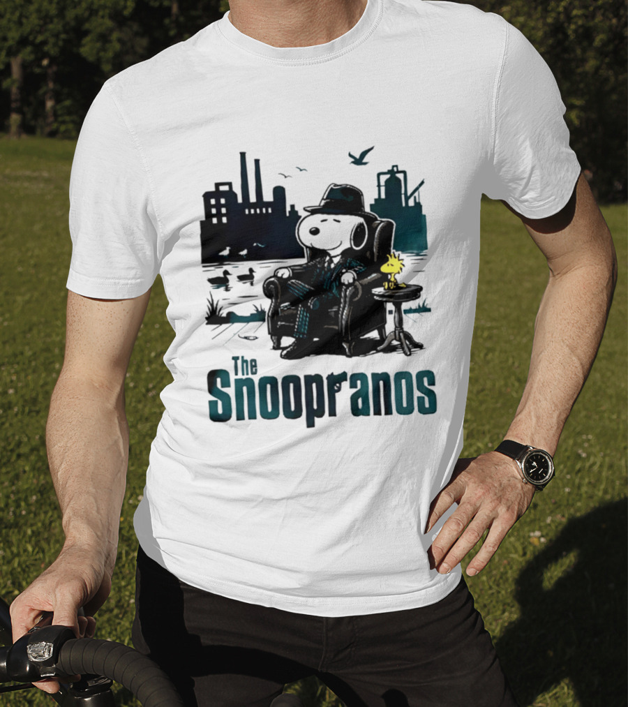 The Snoopranos Peanuts Snoopy Woodstock Mafia Scene T-Shirt