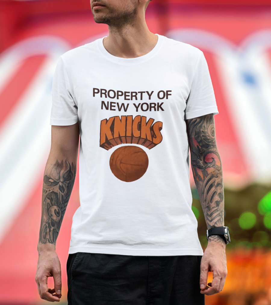 New York Knicks Basketball Property T-Shirt
