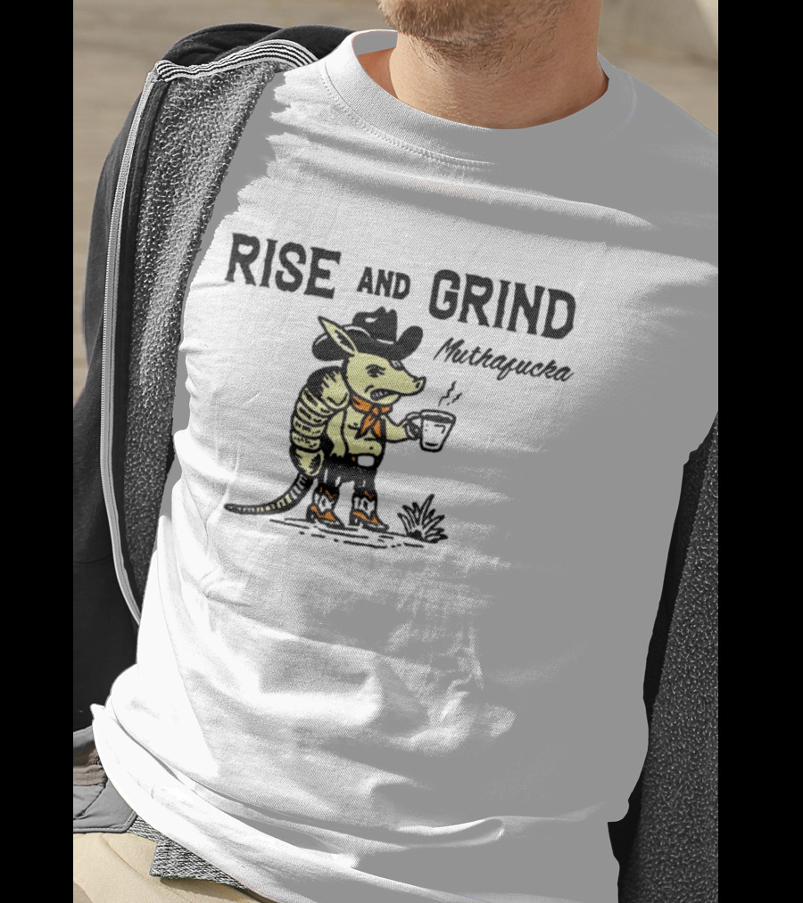 Rise And Grind Armadillo Cowboy Coffee Mitiagueta T-Shirt