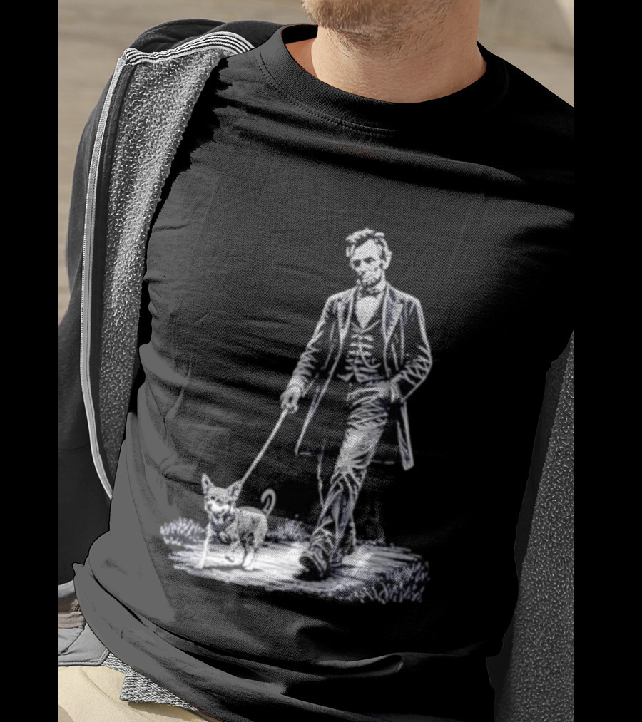 Abraham Lincoln Walking Chihuahua For USA 250th Anniversary Celebration T-Shirt