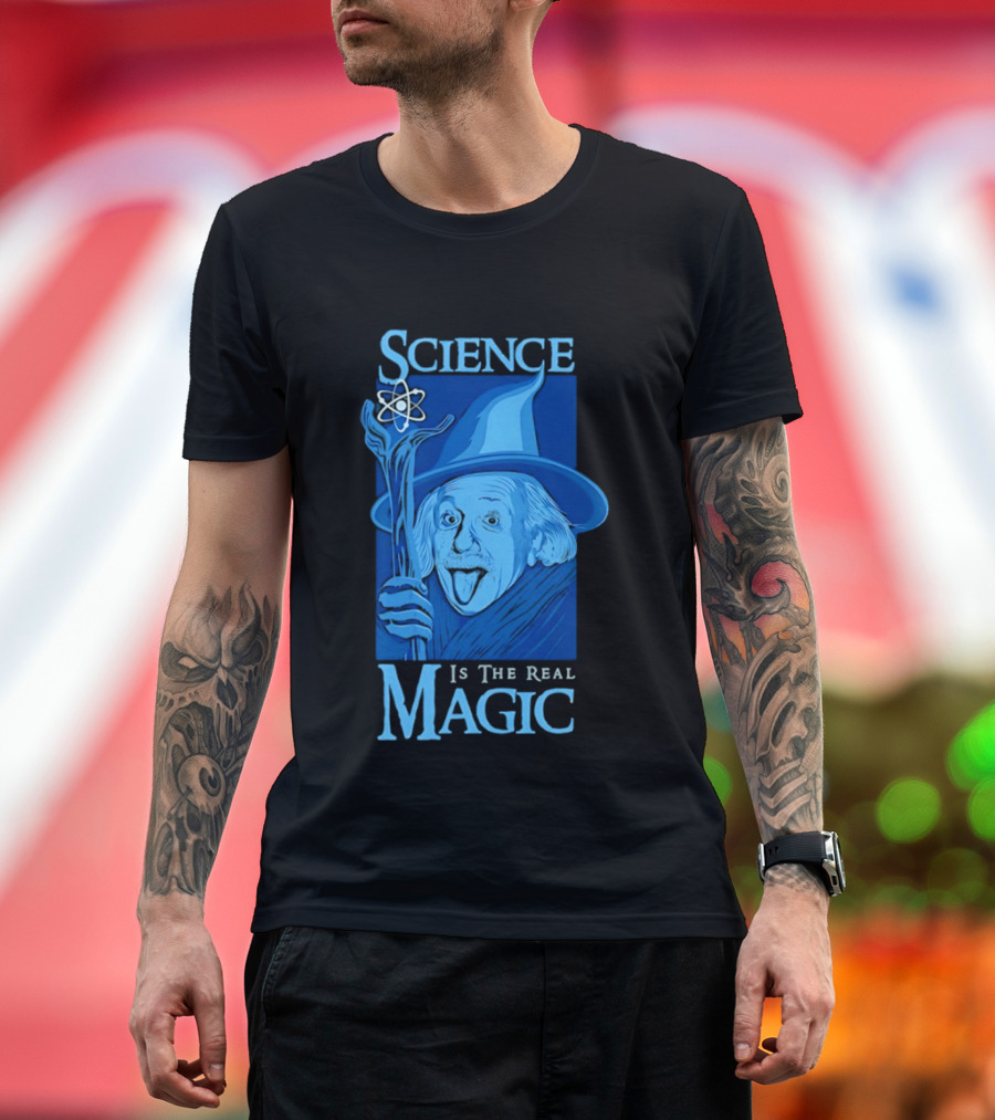 Science Is The Real Magic Einstein Wizard Motif T-Shirt
