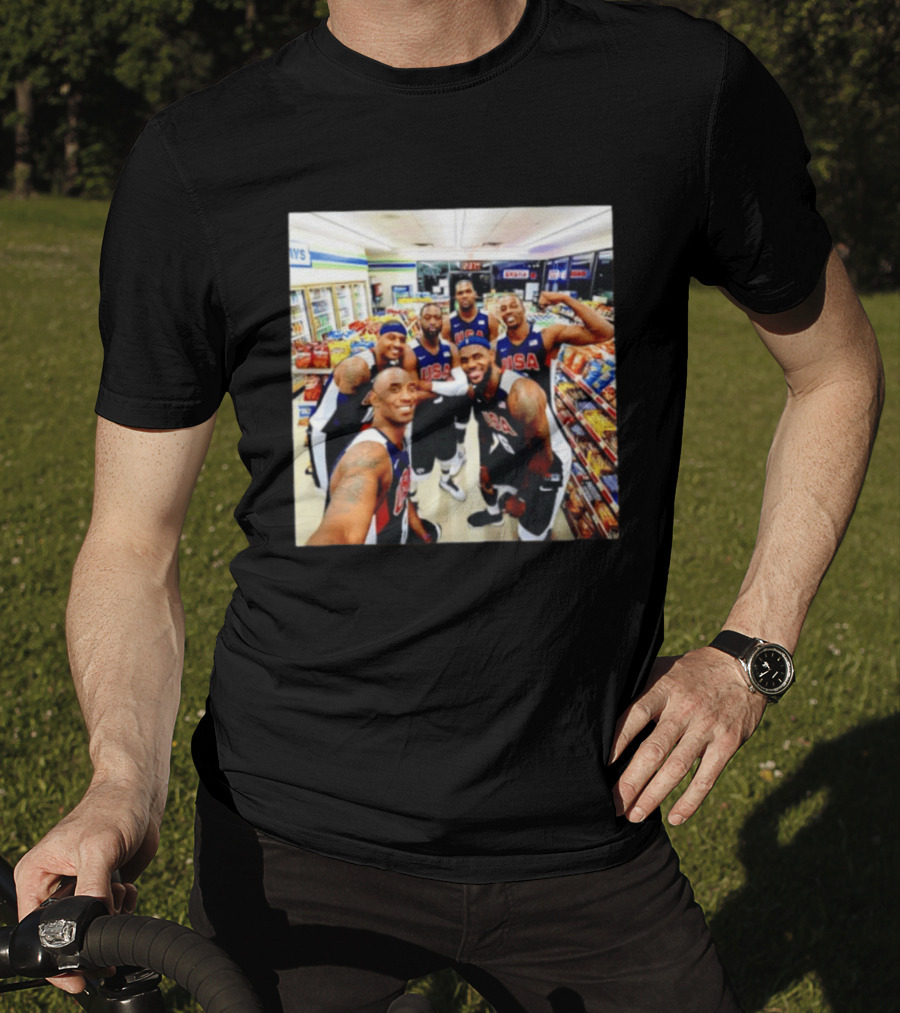 USA Legend Basketball Kobe Bryant LeBron James Dwight Howard Selfie Meme 7 Eleven USA Jersey Team Players T-Shirt