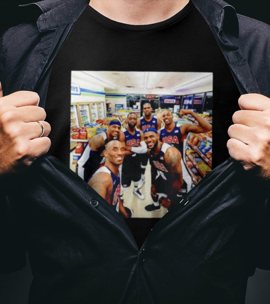 USA Legend Basketball Kobe Bryant LeBron James Dwight Howard Selfie Meme 7 Eleven USA Jersey Team Players T-Shirt
