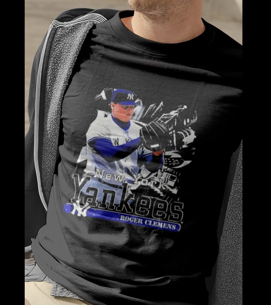 Yankees Roger Clemens Pitcher Artwork Classic Baseball T-Shirt