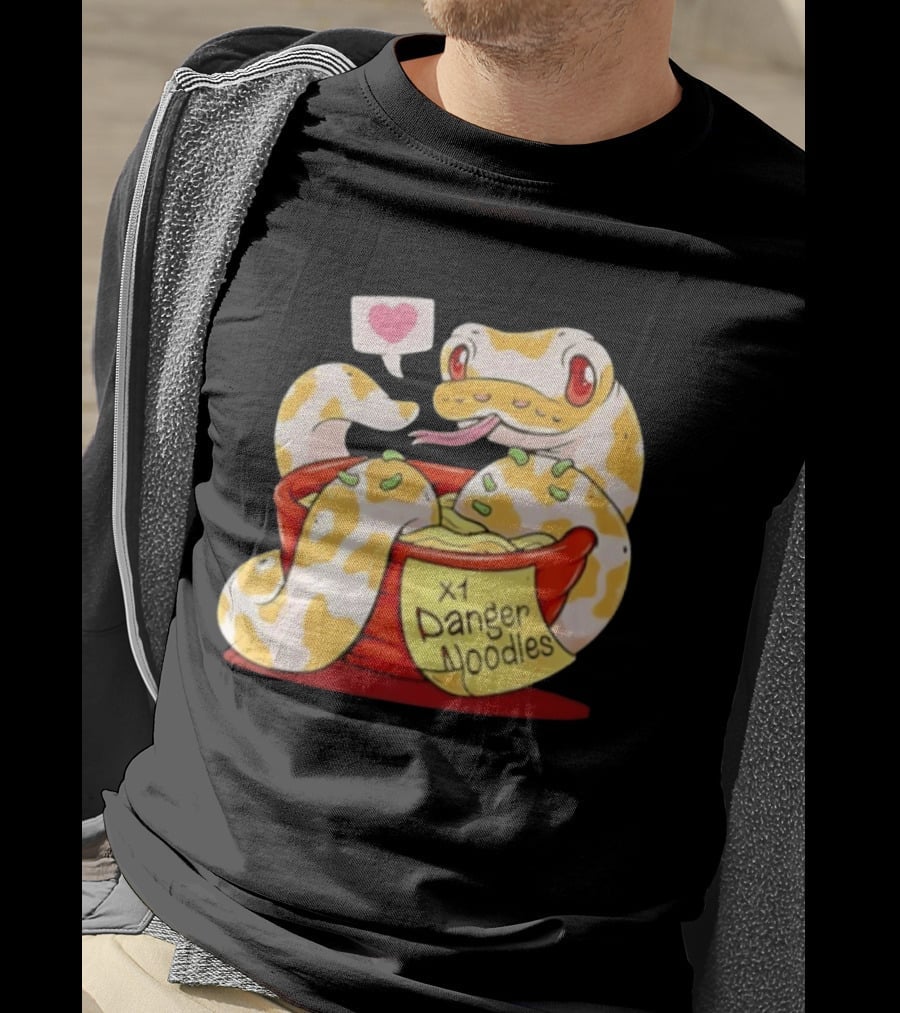 Snake Love X1 Danger Noodles Cartoon Cute Snake With Heart Speech Bubble T-Shirt