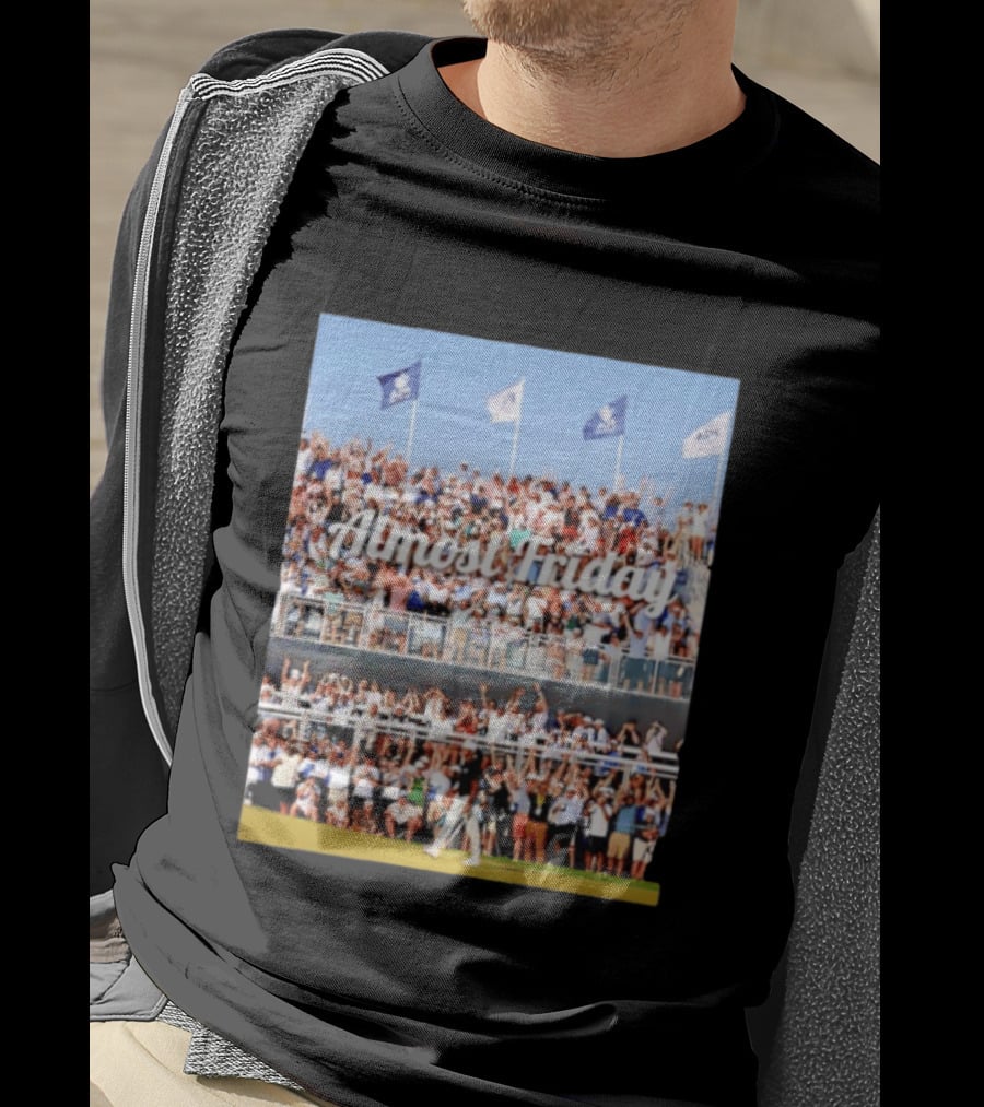 Almost Friday Aaron Rai Sinks 68 Foot Birdie Putt Crowd Celebration T-Shirt