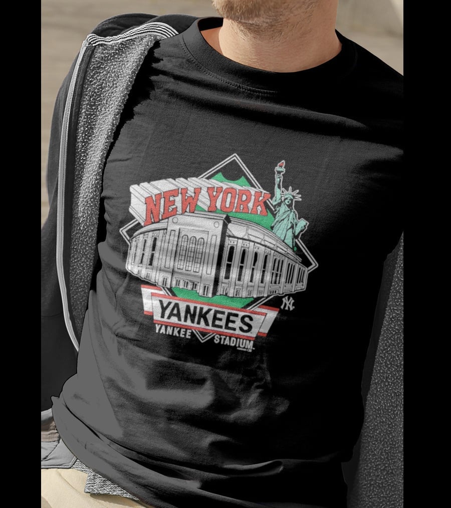 New York Yankees Yankee Stadium Facade Statue Of Liberty T-Shirt