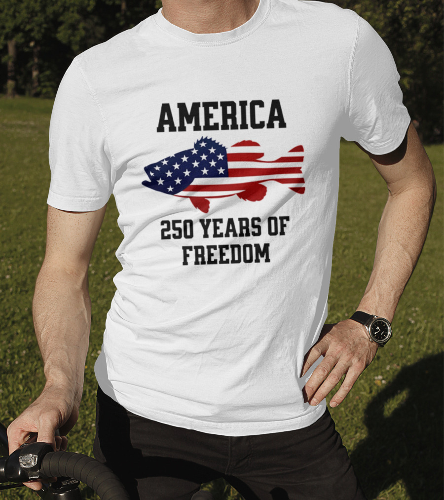 America Flag Bass Fishing 250 Years Of Freedom Celebration T-Shirt