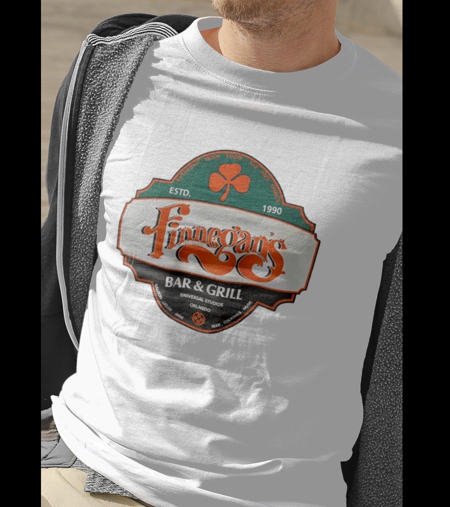 Finnegan's Bar & Grill Authentic Irish Food Ale Spirits Universal Studios Orlando Estd 1990 T-Shirt