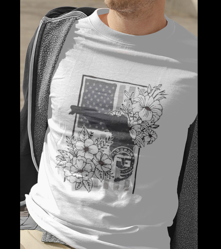 Florida State Map With American Flag Stars And Stripes Floral FLG T-Shirt