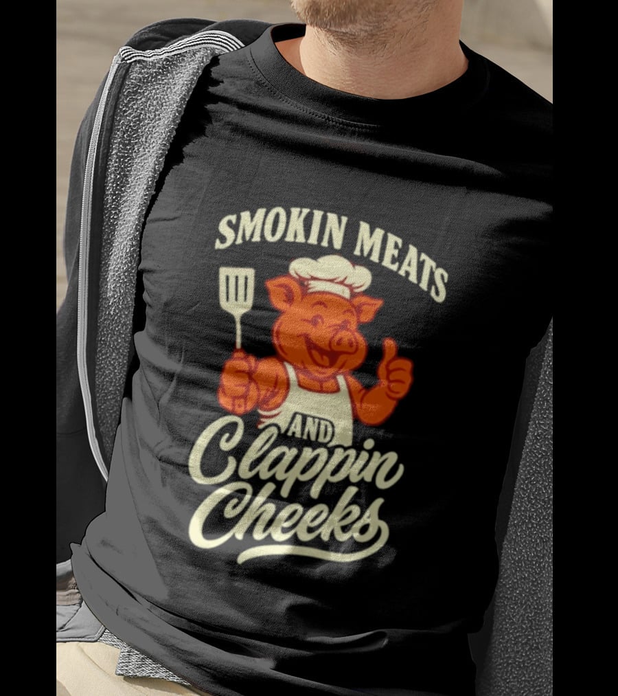 Smokin Meats And Clappin Cheeks Pig Chef Thumbs Up BBQ T-Shirt