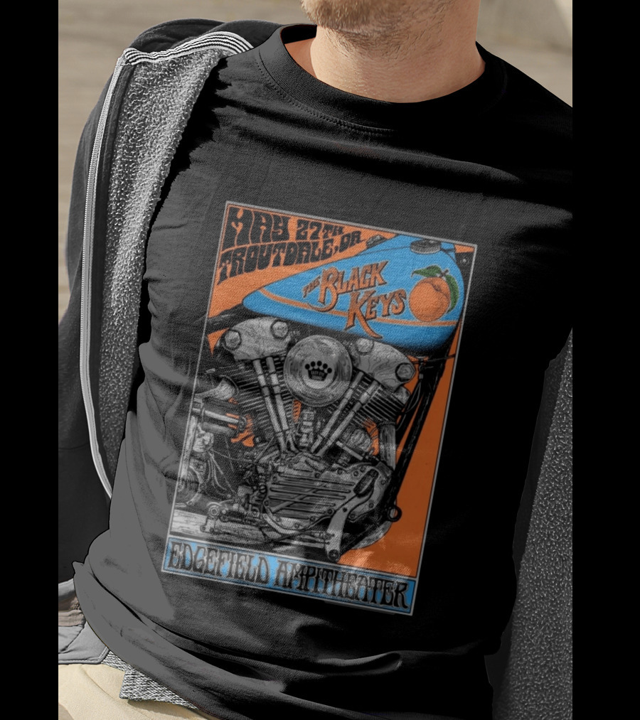 May 27 Troutdale OR The Black Keys Motorcycle Edgefield Amphitheater T-Shirt