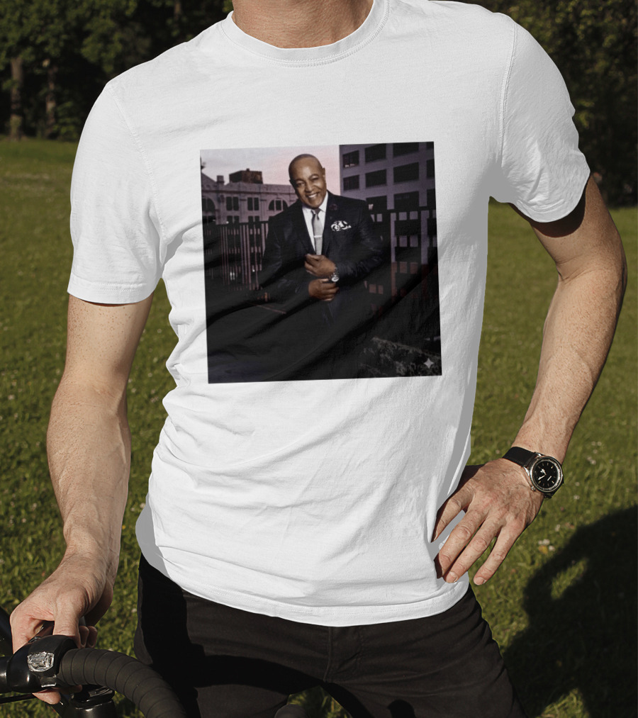 Peabo Bryson Soul Singer Known As The Voice Of Love Dies At 75 T-Shirt