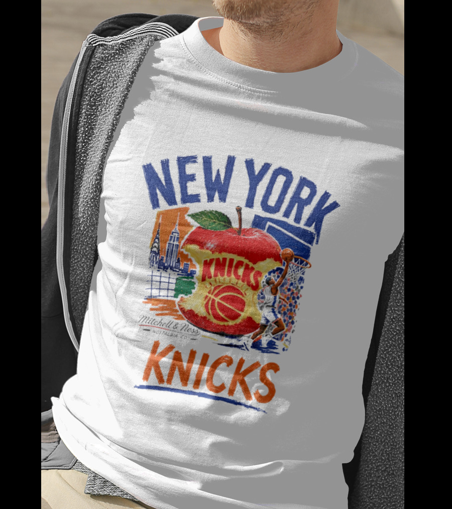 New York Knicks Mitchell & Ness Nostalgia Co Concrete Apple Basketball Scene T-Shirt