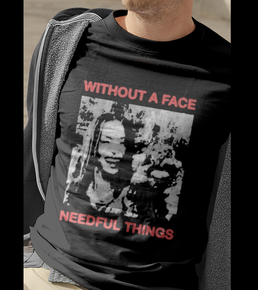 Without A Face Needful Things Smiling Woman T-Shirt