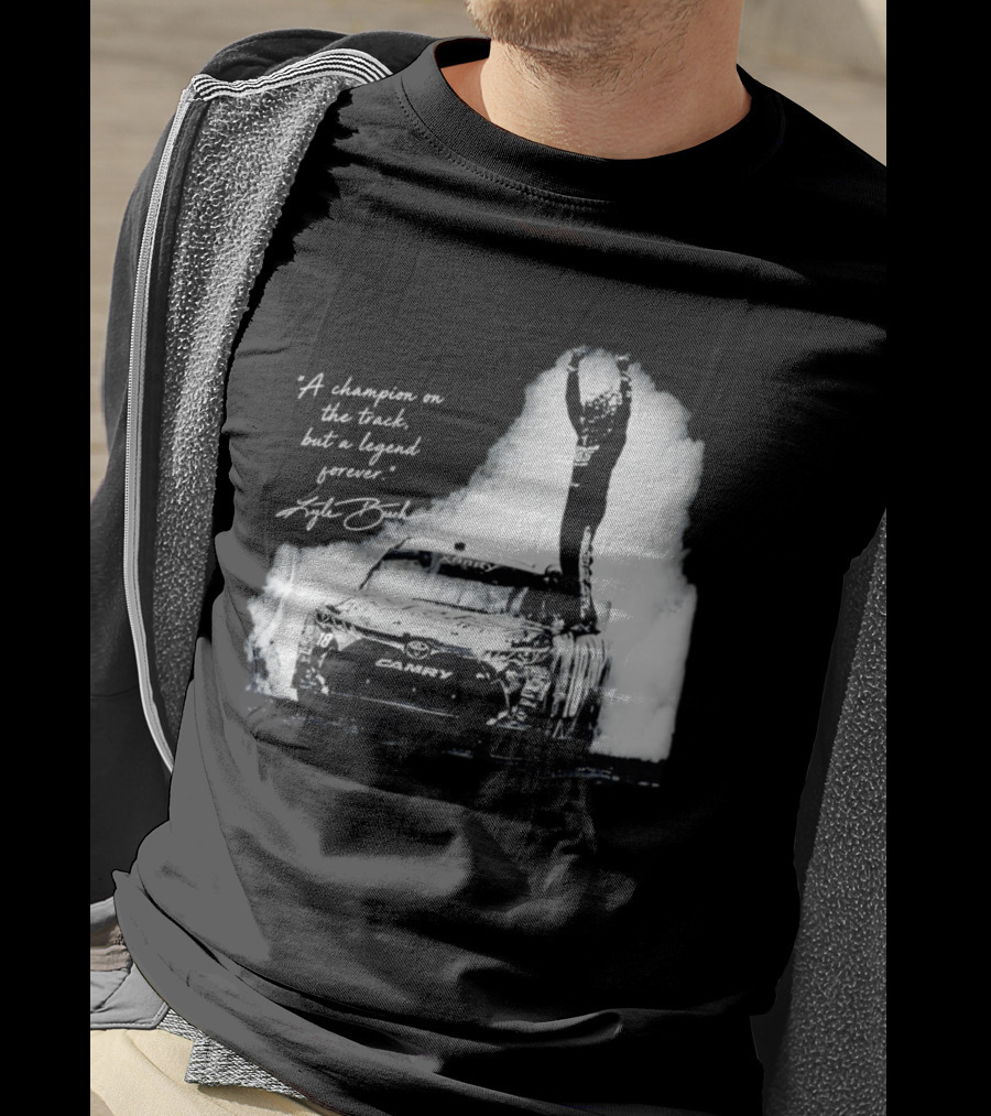 Kyle Busch Celebrating On Toyota Camry 18 NASCAR Cup Series Victory T-Shirt