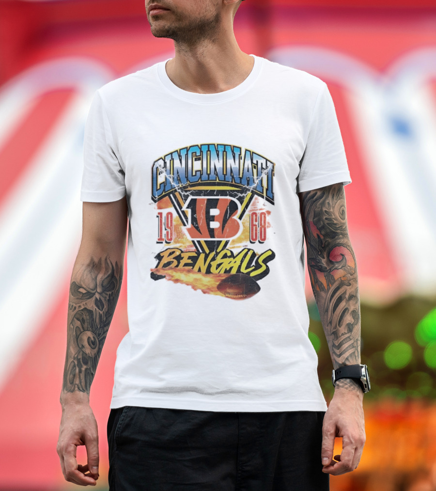 Cincinnati Bengals 1968 Flaming Football Vintage NFL T-Shirt
