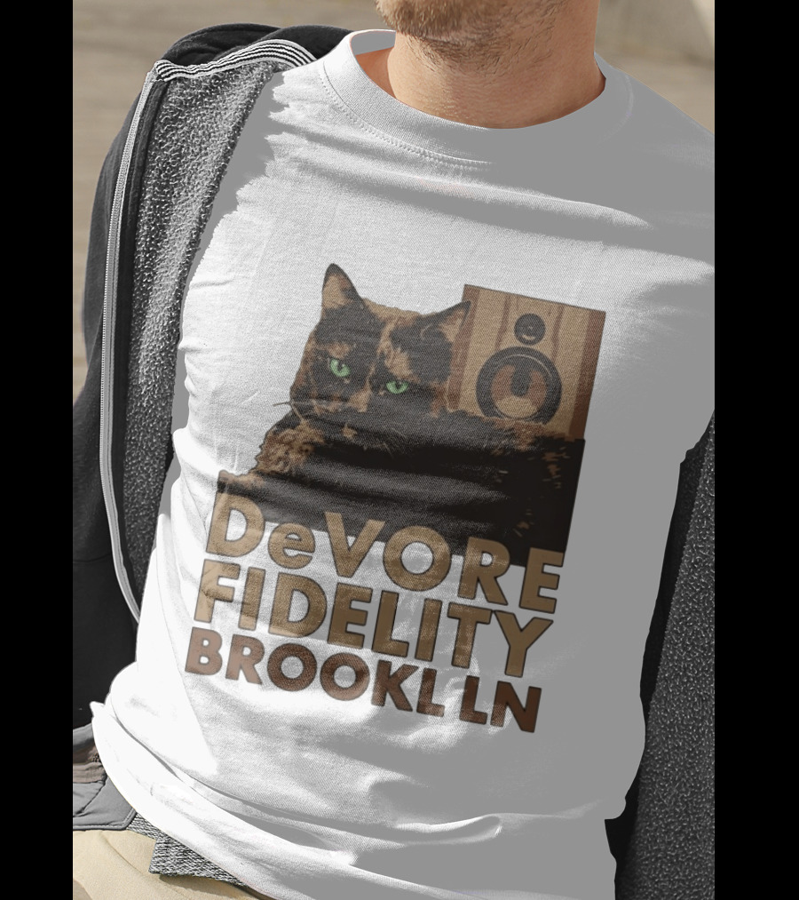 DeVore Fidelity Brooklyn LN Cat Speaker T-Shirt