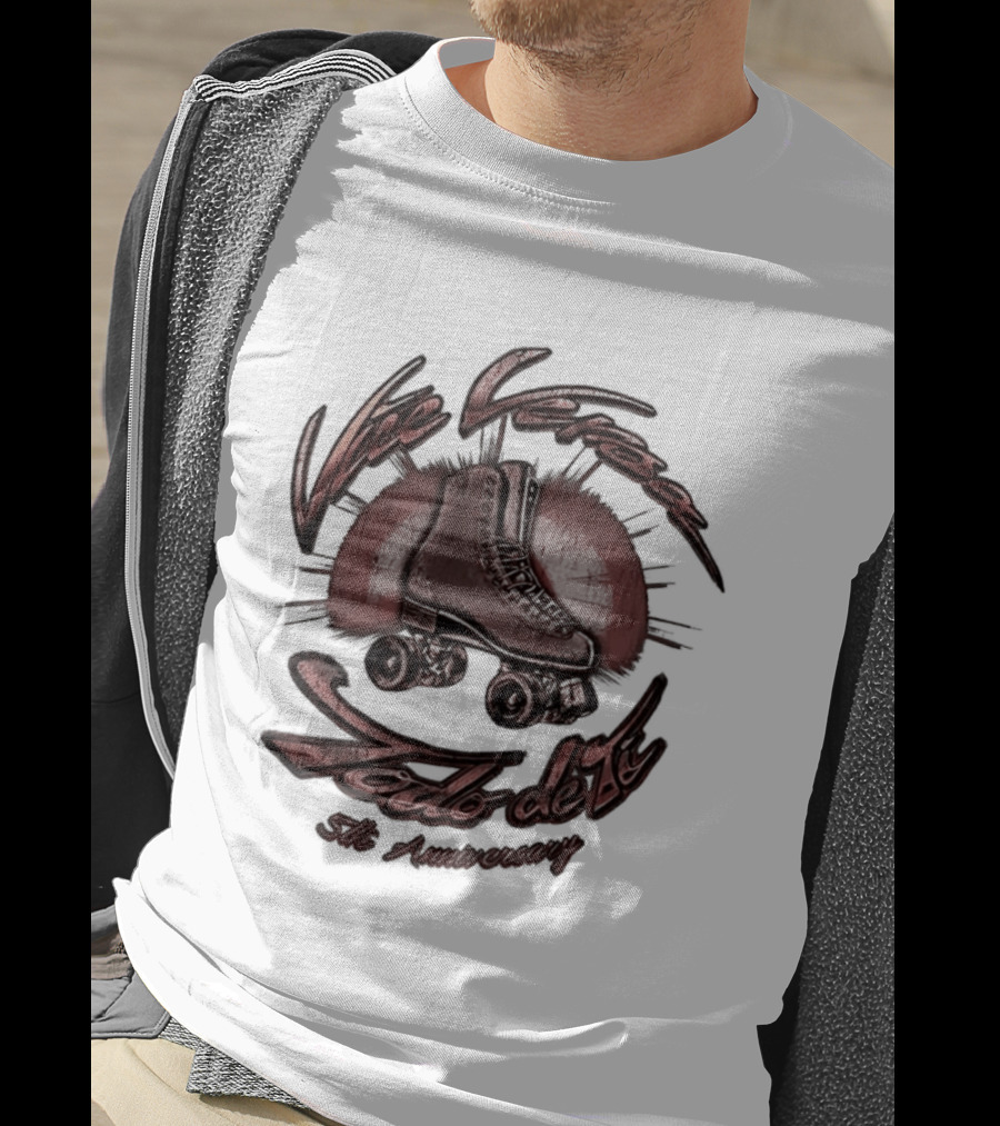 Vice Versa Todo De Ti 5th Anniversary Roller Skate Disco T-Shirt