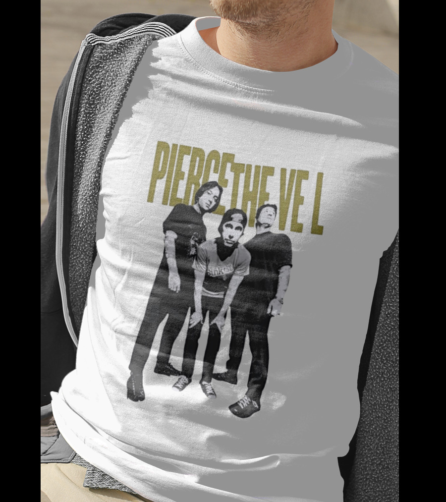 Pierce The Veil Band Vic Fuentes Tony Perry Jaime Preciado Music Fan T-Shirt