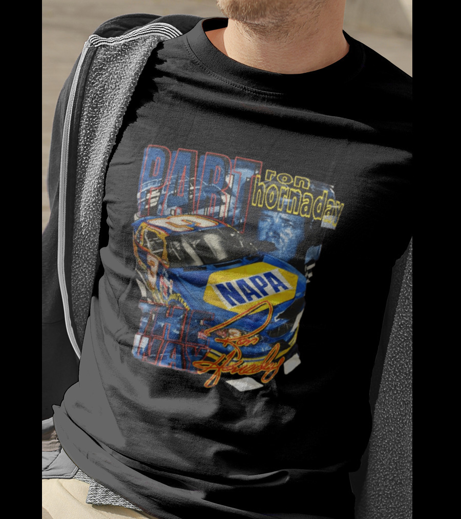 Rare 2000 NASCAR Ron Hornaday NAPA Part The Way Racing 3 T-Shirt