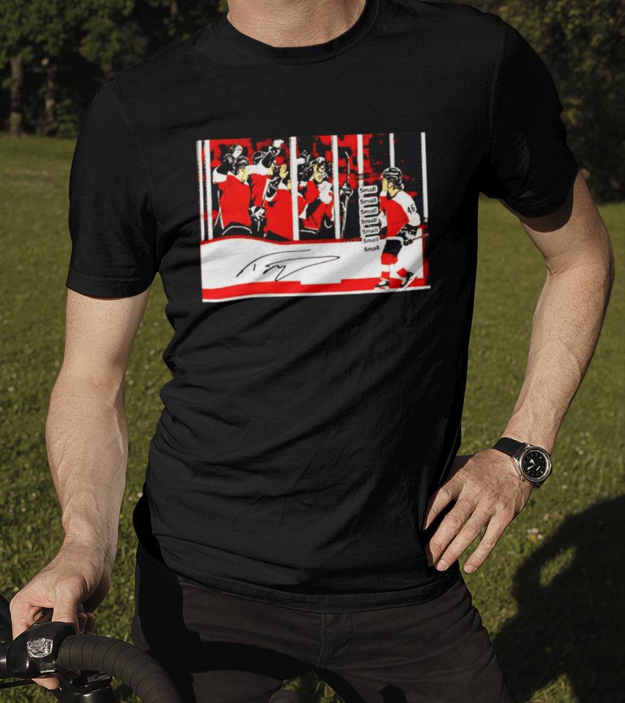 Philadelphia Flyers Hockey Team Celebration Frozen Victory Small T-Shirt