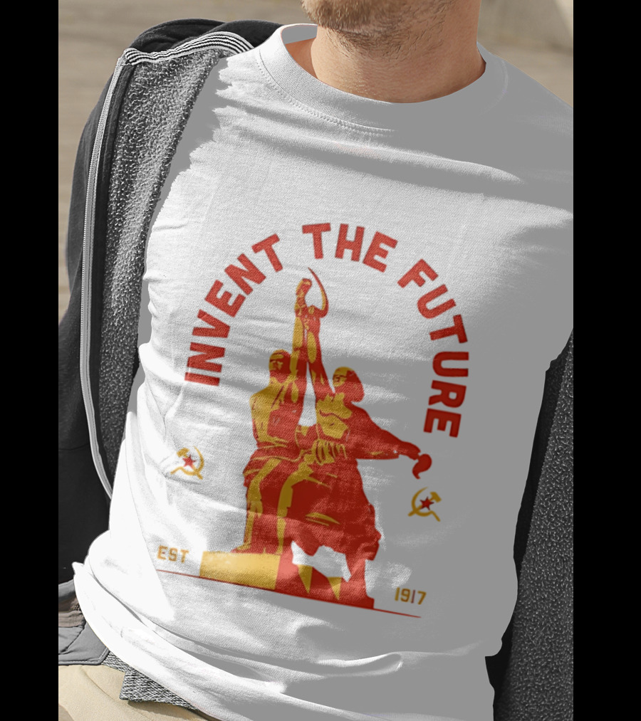 Invent The Future Est 1917 Worker And Kolkhoz Woman Statue T-Shirt