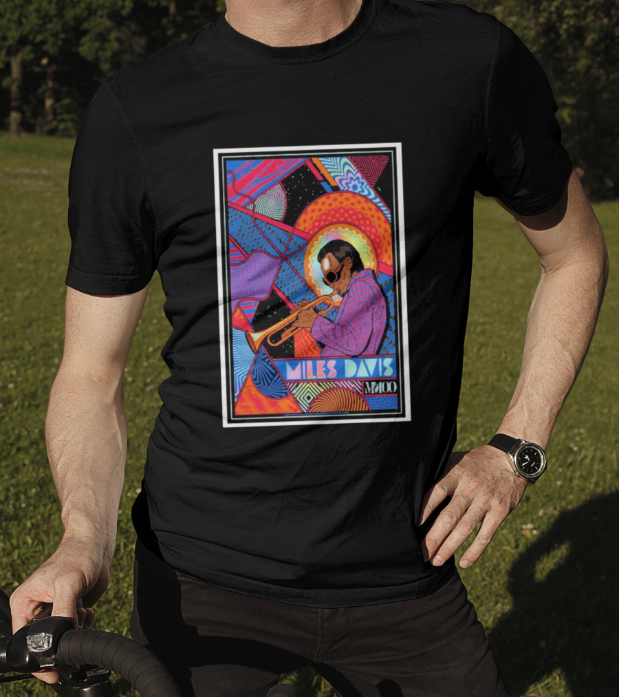 Miles Davis M100 Vibrant Foil Psychedelic Jazz Artistry Trumpet Player T-Shirt