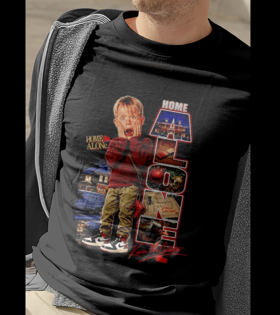 Home Alone Kevin McCallister Scream Christmas Movie Collage T-Shirt