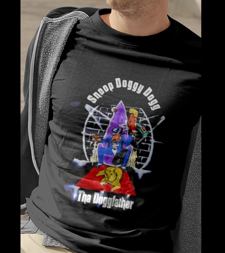 Snoop Doggy Dogg Tha Doggfather 1990 Brick Wall Throne حجر T-Shirt