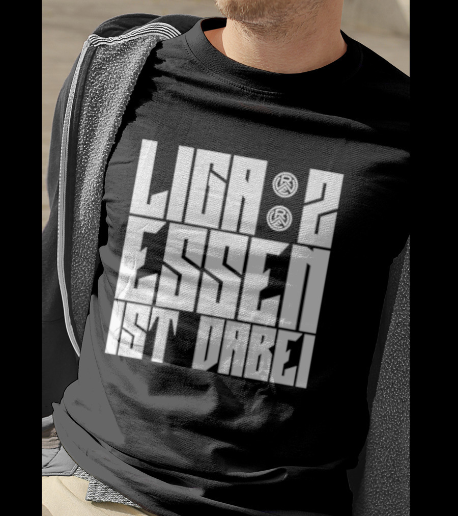 Liga 2 Essen Ist Dabei Soccer Celebration Football T-Shirt