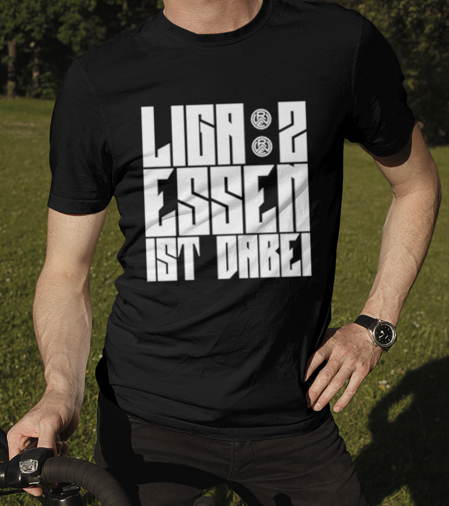 Liga 2 Essen Ist Dabei Soccer Celebration Football T-Shirt