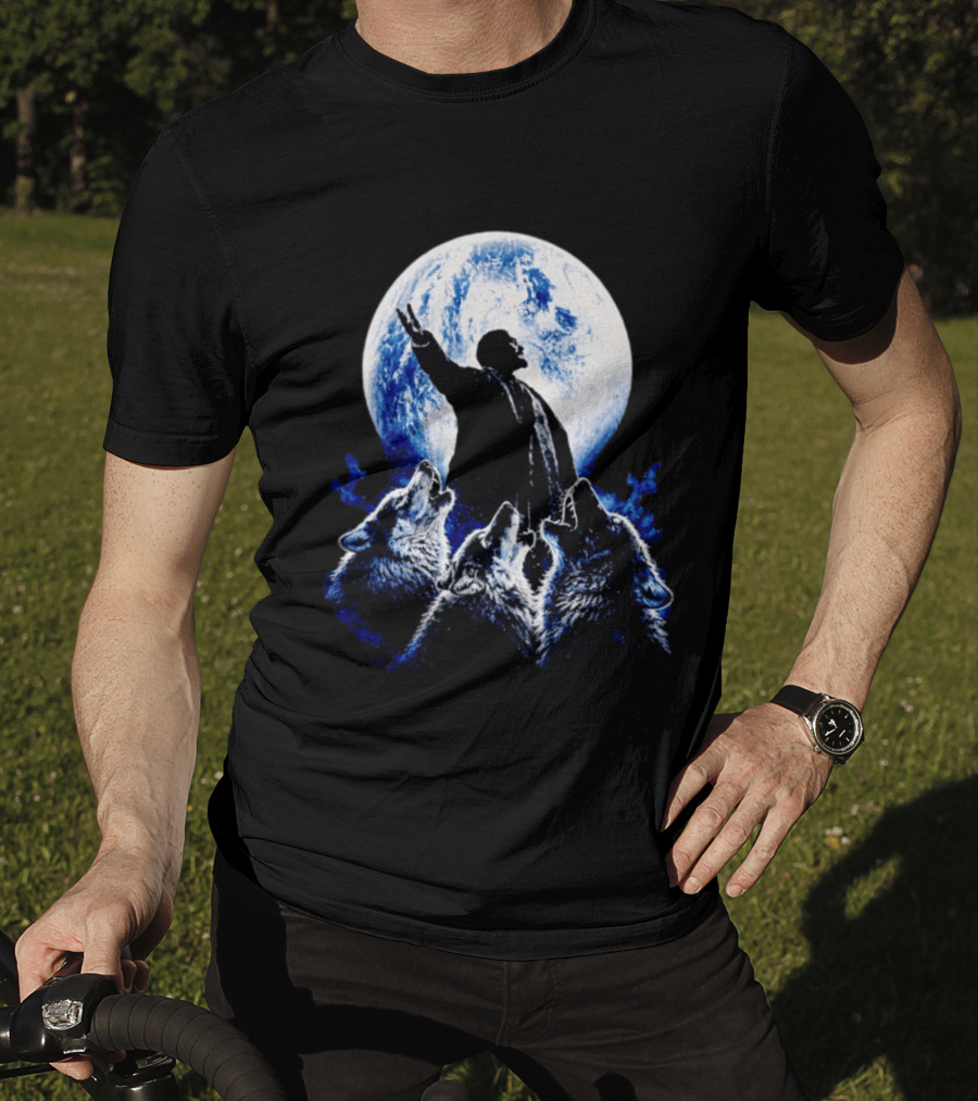 Vladimir Lenin Moon Wolves Howling Speaker T-Shirt