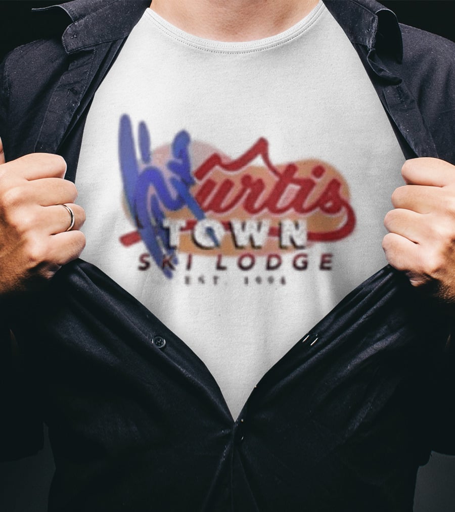 Kurtis Conner Ski Lodge Est 1994 Retro Winter Lodge T-Shirt