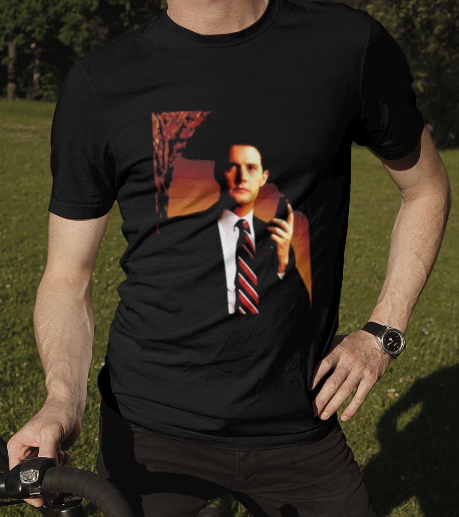 Dale Cooper Twin Peaks Iconic Red Room Aesthetic T-Shirt