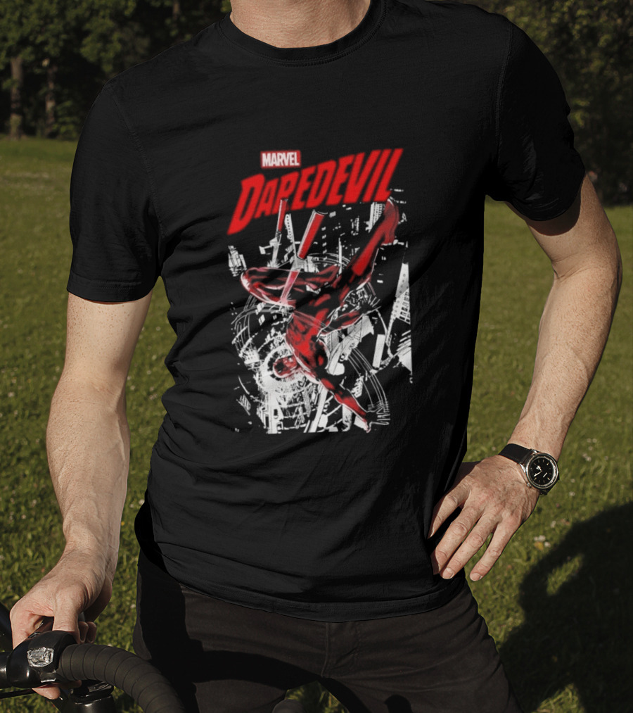 Marvel Daredevil Dynamic Acrobatics Comic Burst T-Shirt