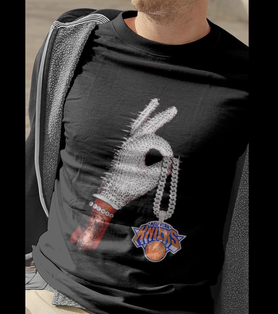 New York Knicks Iceman Glove Chain Basketball Fashion T-Shirt