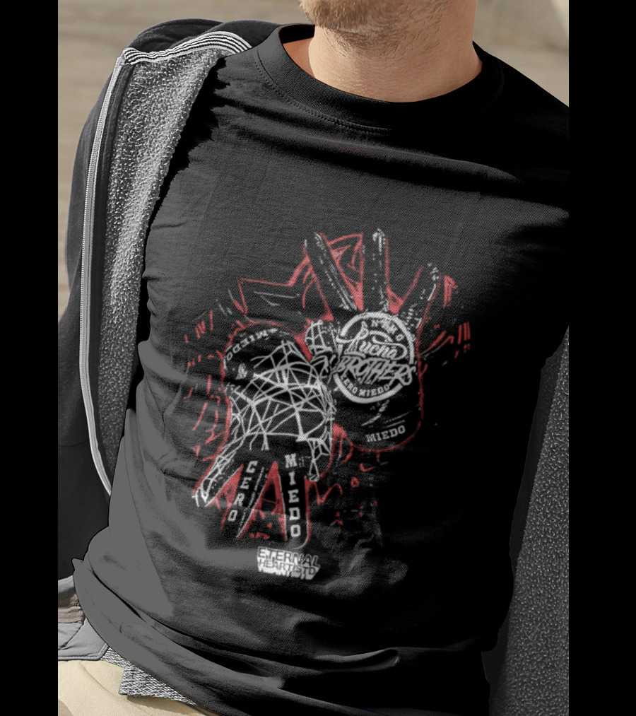 Animo Lucha Brothers Cero Miedo Wrestling Hand Gesture T-Shirt