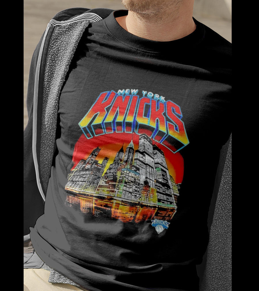 New York Knicks Vibrant City Skyline Sunset Basketball T-Shirt