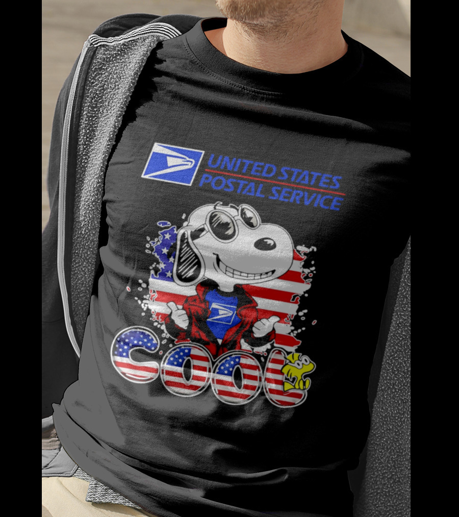 United States Postal Service Snoopy American Flag Cool 250th T-Shirt