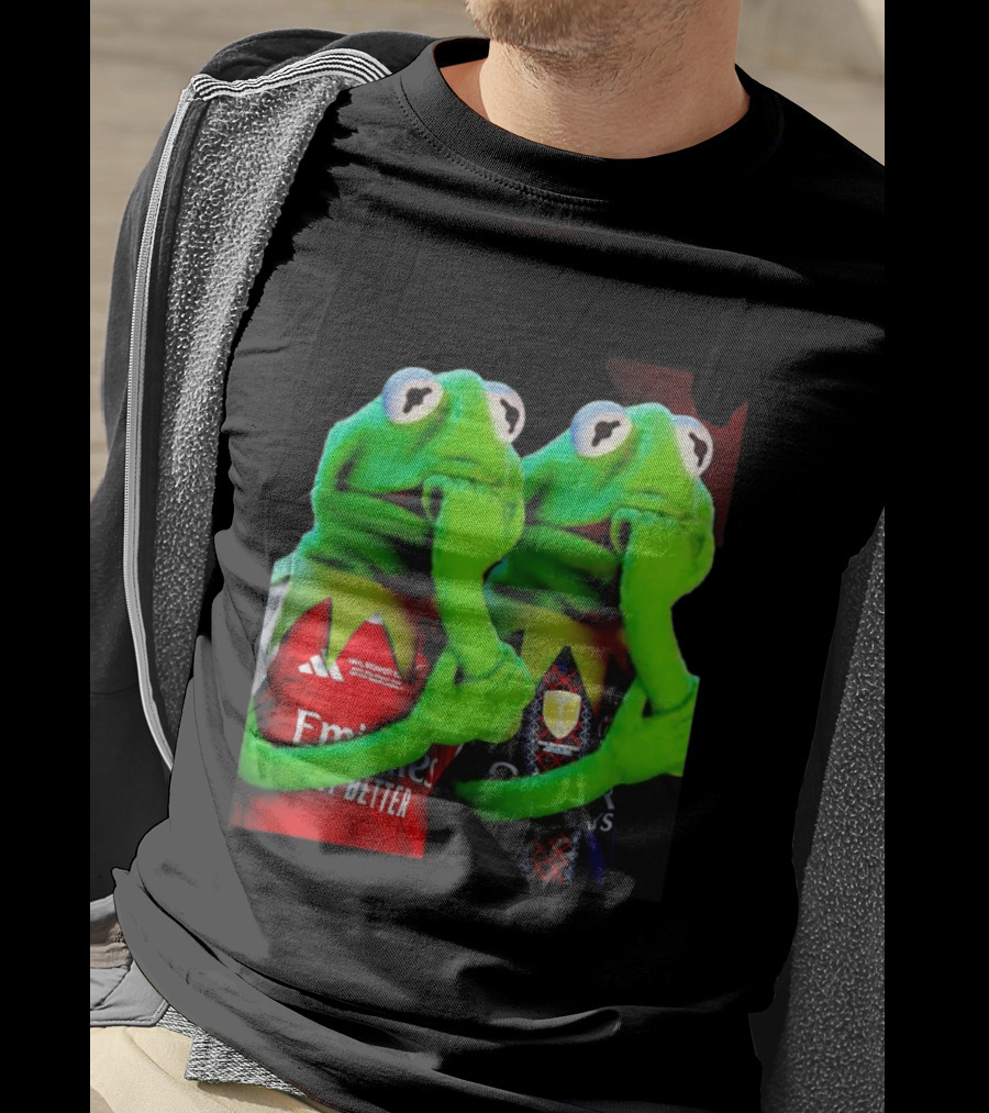 Kermit The Frog Thinking Arsenal Paris Saint Germain Final Budapest Emirates Groupama 2023 T-Shirt