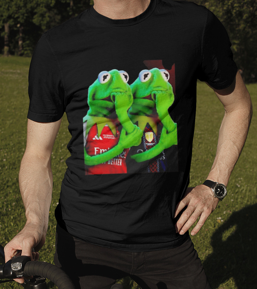 Kermit The Frog Thinking Arsenal Paris Saint Germain Final Budapest Emirates Groupama 2023 T-Shirt