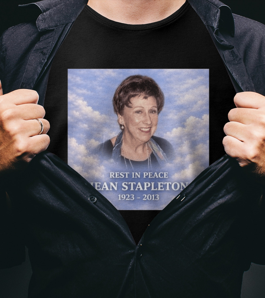 Rest In Peace Jean Stapleton 1923 2013 Memorial Image T-Shirt