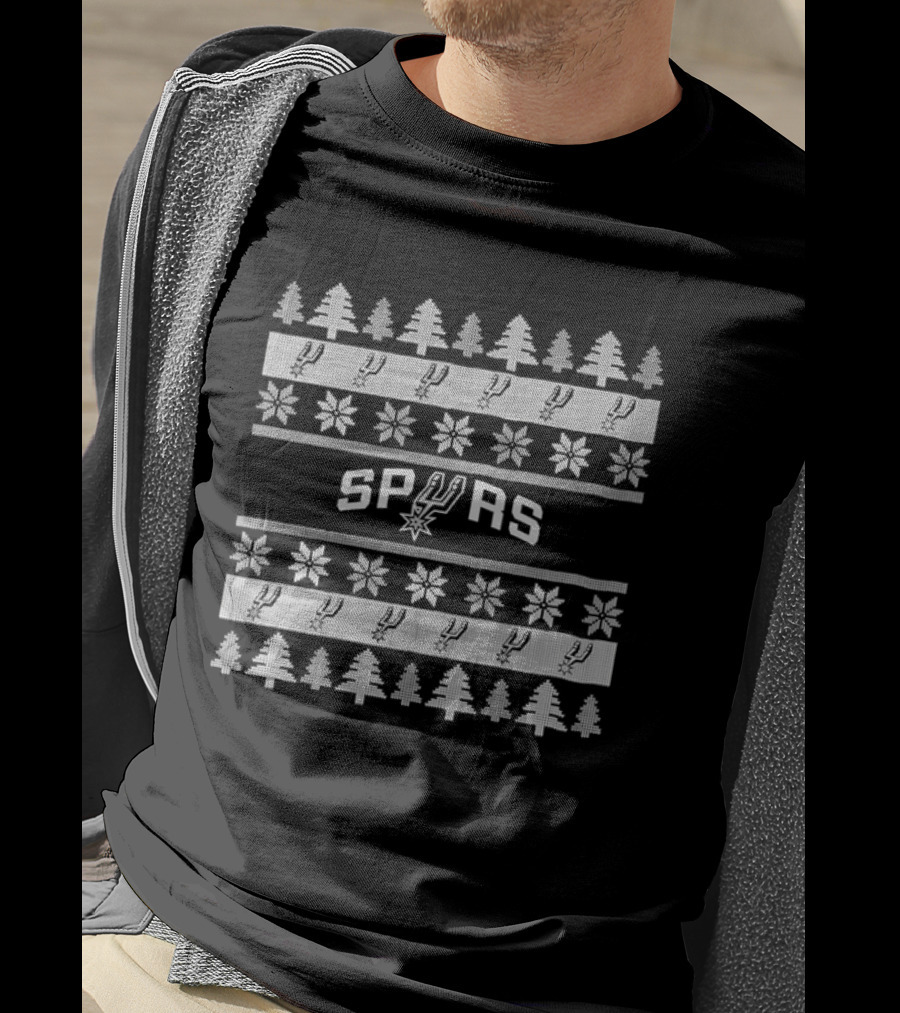 San Antonio Spurs Holiday Christmas Tree And Snowflake Motif T-Shirt