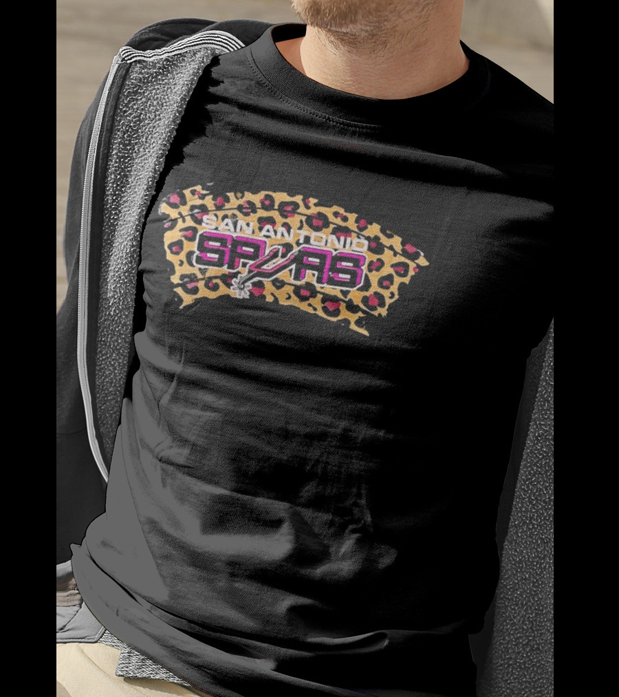 San Antonio Spurs Leopard Print T-Shirt