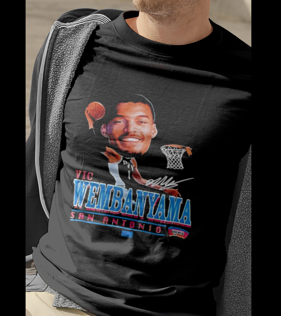 Vic Wembanyama Dunking San Antonio Spurs Autograph T-Shirt
