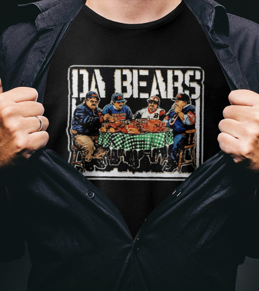 Chicago Bears Fans Eating At A Table Da Bears Classic Tailgate Gathering T-Shirt